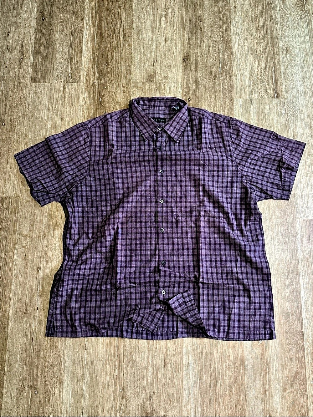 Robert Graham Men's Purple Checkered Short Sleeve Shirt